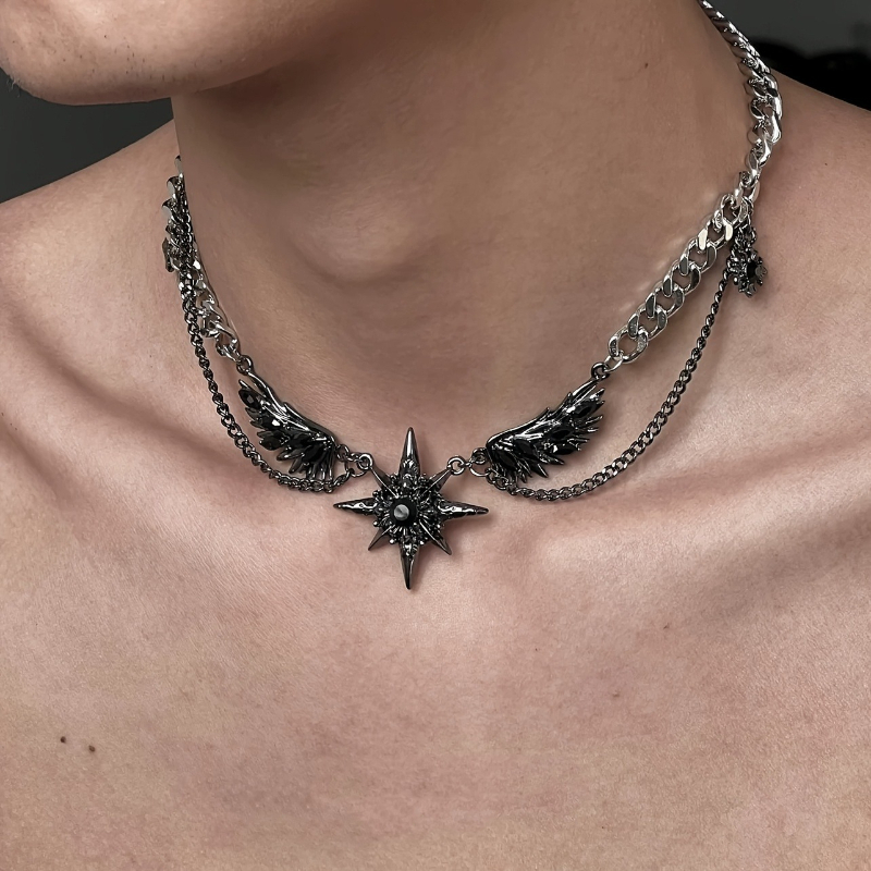 Men Accessories Singapore - قلادة جديدة بتصميم قوطي داكن على